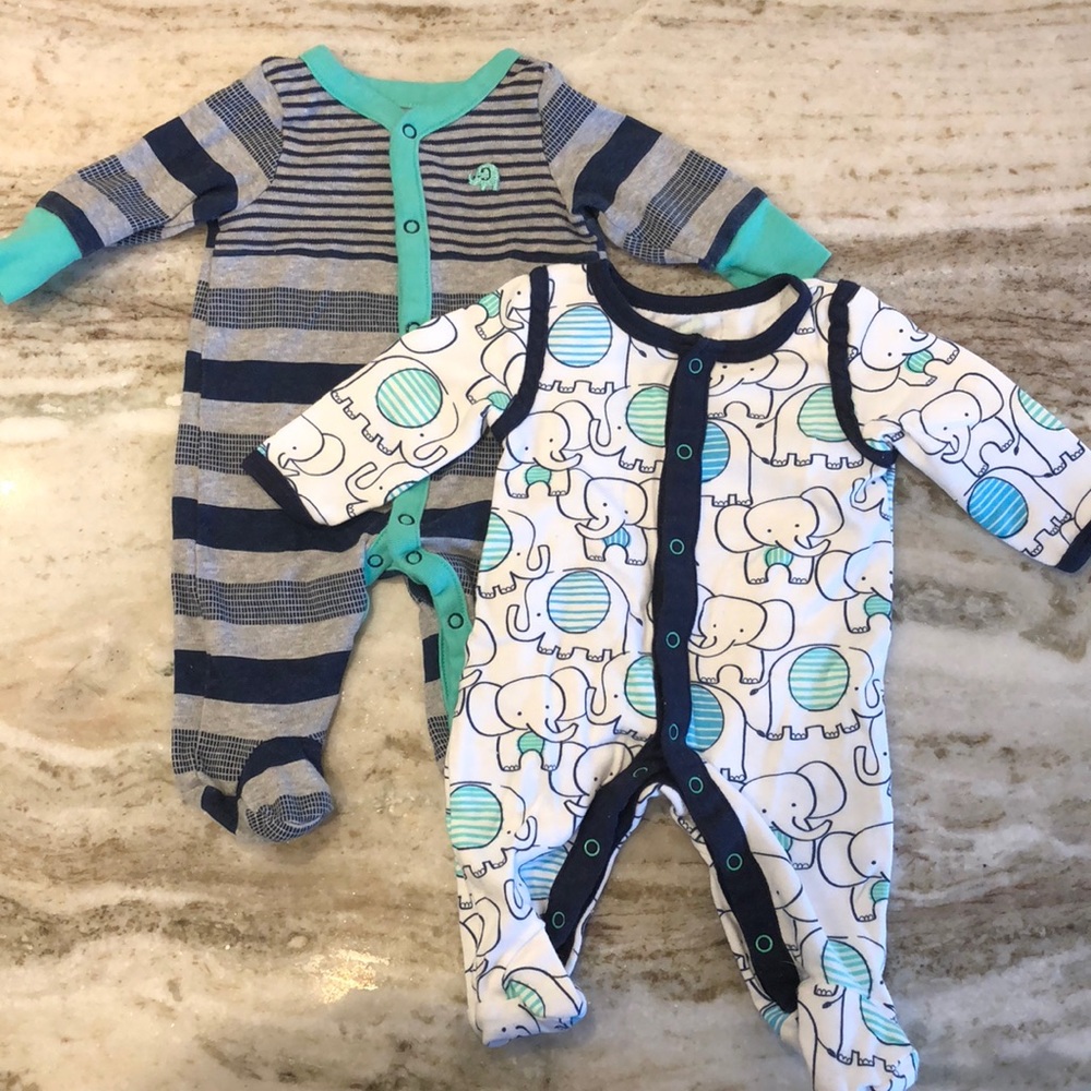 New born pajama outfits